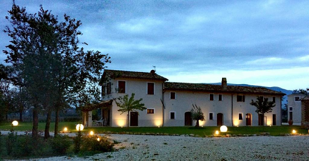 Podere Le Volte Degli Angeli Spello Eksteriør billede